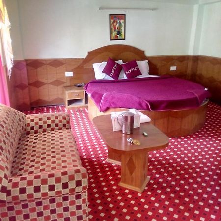 Gautam Hotel & Cottage Manāli Buitenkant foto