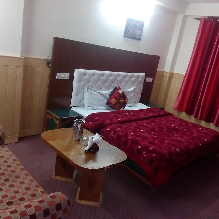 Gautam Hotel & Cottage Manāli Buitenkant foto